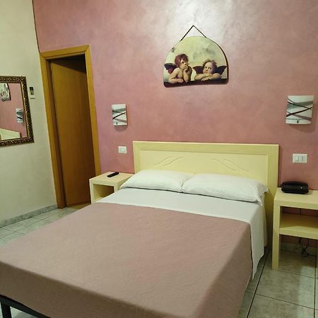 רומא Hotel Principe Amedeo מראה חיצוני תמונה